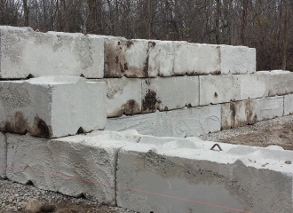 farm_blockwalls_concrete_007