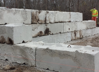 farm_blockwalls_concrete_008