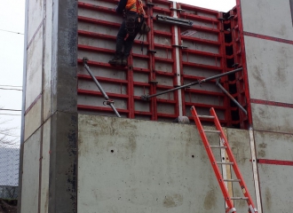 institutional_building_elevator_shafts_058